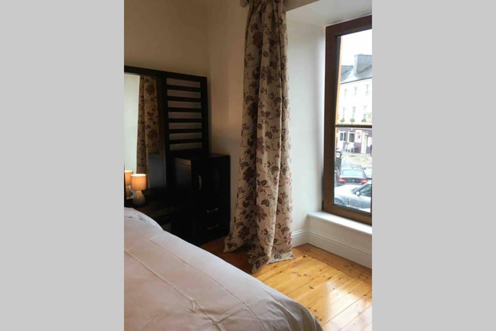 Apartment 4, Clifden Bay Apartments Екстер'єр фото